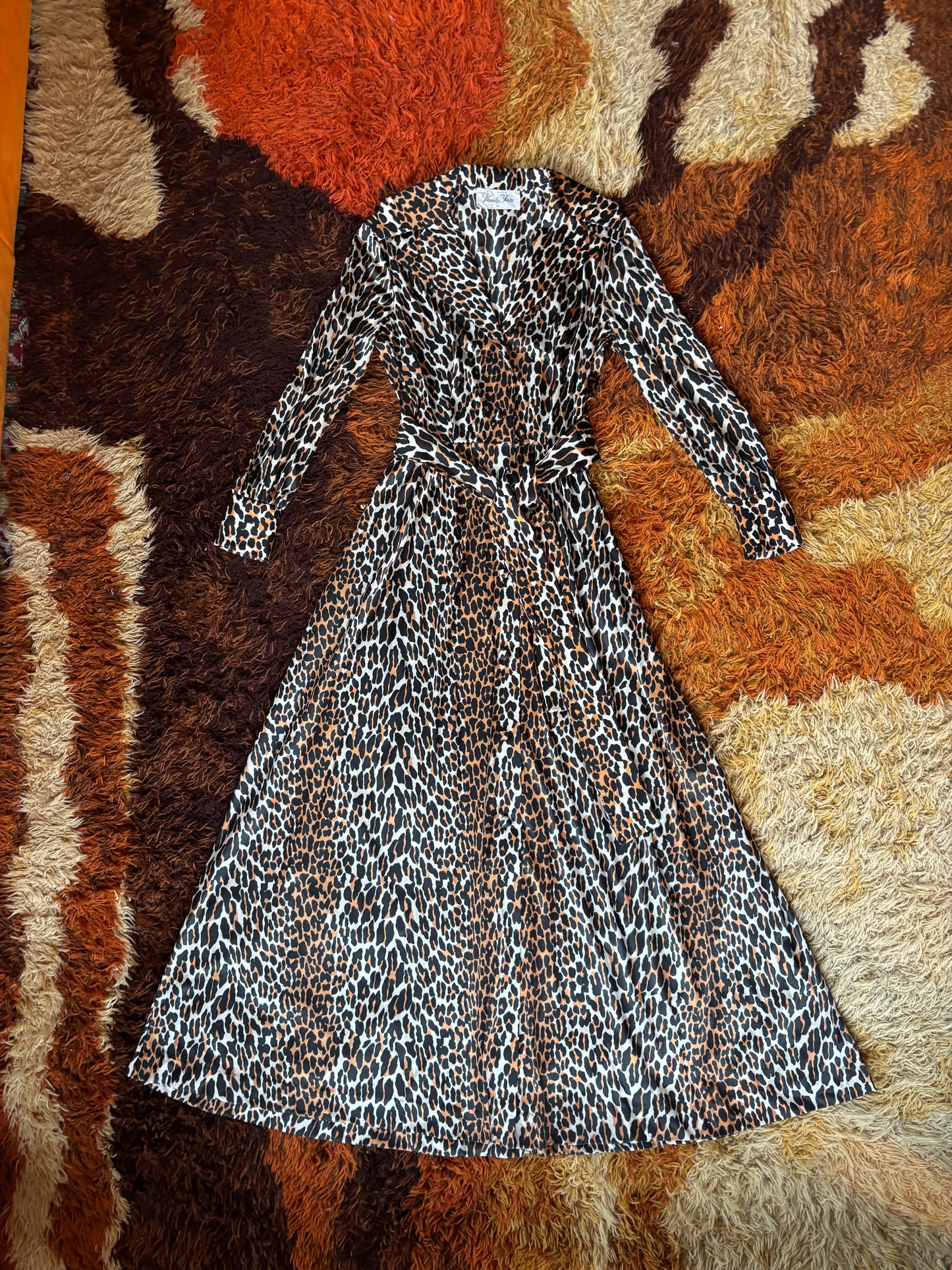 Vanity Fair peignoir set